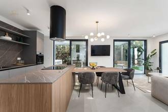 Thumbnail von Luxuriöse Maisonettewohnung mit Meerblick und Community-Pool