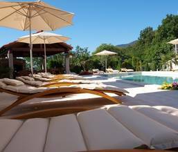 Modernes Mehrfamilienhaus mit acht Wohneinheiten in Opatija