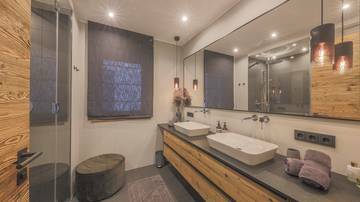 Thumbnail von Luxuriöse Neubauwohnung mit Kaiserblick