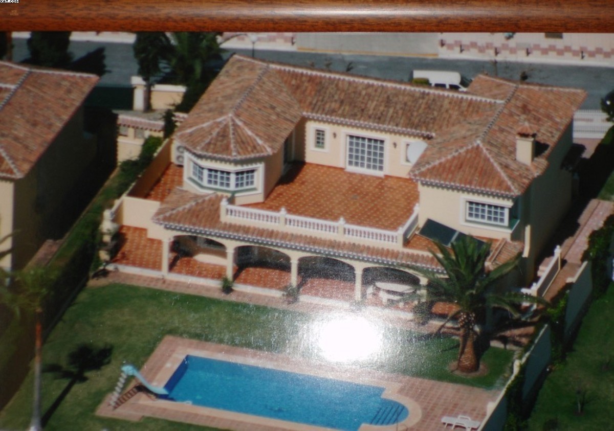 	 villa for sale in - La Cala de Mijas 
