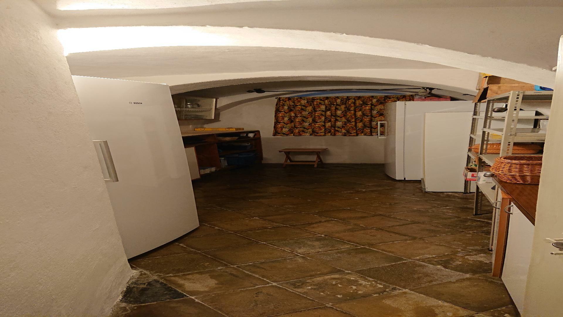 Thumbnail von Casa histórica con potencial y terreno en espera de desarrollo agrícola (procedimiento de oferta)