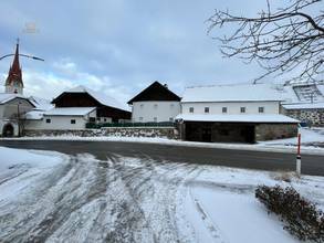 Thumbnail von Casa storica con potenziale e terreno edificabile (procedura di offerta)