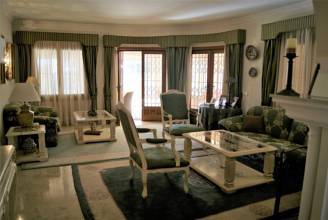 Thumbnail von villa for sale in - El Paraiso