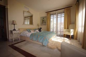 Thumbnail von villa for sale in - Puerto Banus