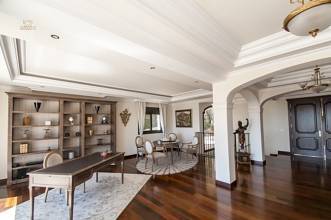 Thumbnail von villa for sale in - Altos de los Monteros