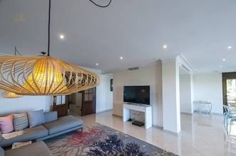 Thumbnail von villa for sale in - Altos de los Monteros