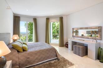 Thumbnail von villa for sale in - El Madroñal