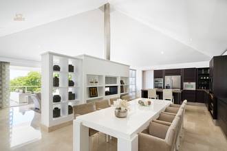 Thumbnail von villa for sale in - El Madroñal