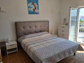 Thumbnail von Hochwertiges Appartementhaus mit traumhaften Meerblick, Region Karlobag