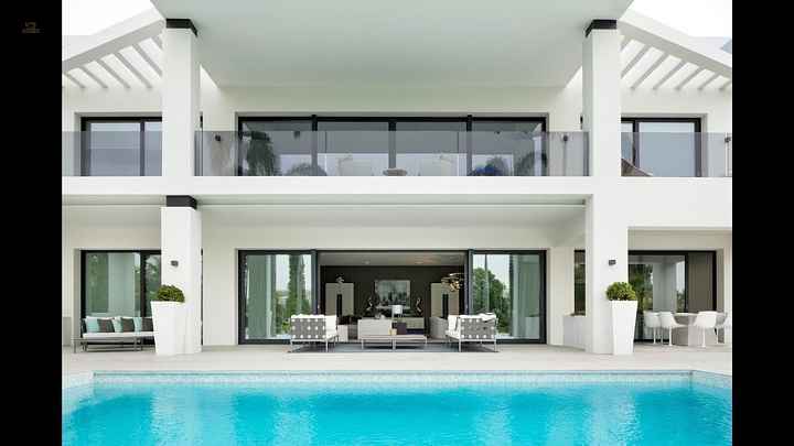 villa for sale in - Nueva Andalucia 