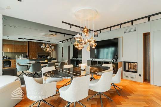 Erstbezug! Elegante Luxus 3-Zimmer Wohnung mit Terrasse in Toplage, Nähe Stadtpark!