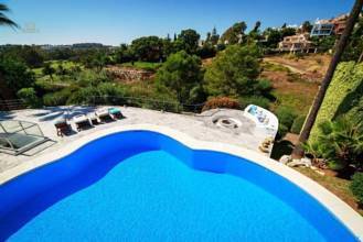Thumbnail von villa for sale in - Nueva Andalucia