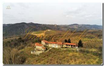 Thumbnail von Kompletter Weiler mit mehreren Bauwerken in ruhiger Lage