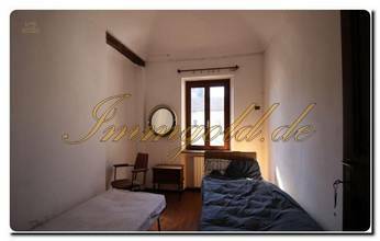 Thumbnail von Immogold ehemaliges Klosteranwesen mit zwei Klöstern zu renovieren