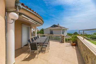 Thumbnail von Villa mit Einliegerwohnung, Pool und schönem Meerblick