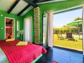 Thumbnail von Einfamilienhaus mit Pool und Meerblick, Region Umag, Istrien