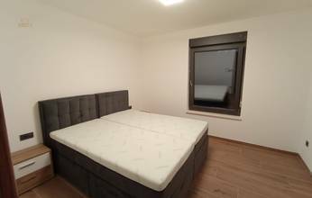 Thumbnail von Neue Doppelhaushälfte mit Swimmingpool und Meerblick