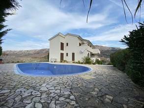 Thumbnail von Großzügiges Meerfamilienhaus mit Meerblick in Baska, Insel Krk
