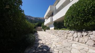 Thumbnail von Großzügiges Mehrfamilienhaus mit Meerblick in Baska, Insel Krk