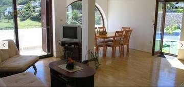 Thumbnail von Großzügiges Meerfamilienhaus mit Meerblick in Baska, Insel Krk