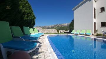 Thumbnail von Großzügiges Mehrfamilienhaus mit Meerblick in Baska, Insel Krk