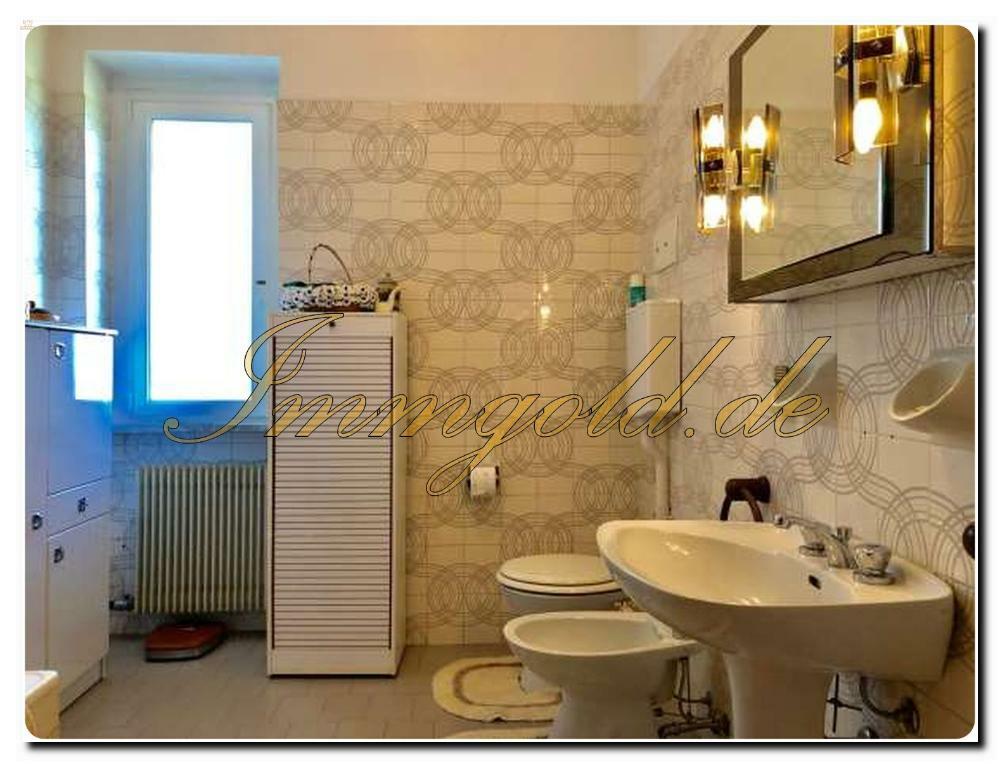 Thumbnail von Immogold aparte Villa in einer gepflegten Anlage