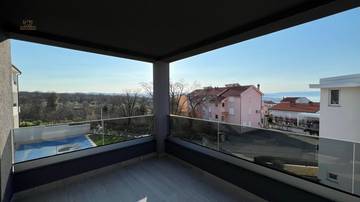Thumbnail von Neue Wohnung mit Meerblick