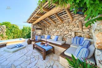 Thumbnail von Mediterrane Villa mit Pool und Meerblick