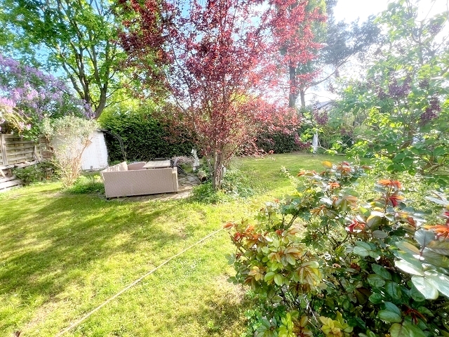 Thumbnail von Architektenhaus in ruhiger Sackgasse