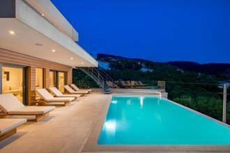 Thumbnail von Villa de designer de haute qualité avec vue panoramique sur la mer, région de Hreljin