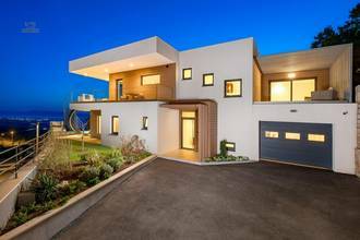 Thumbnail von Villa de designer de haute qualité avec vue panoramique sur la mer, région de Hreljin