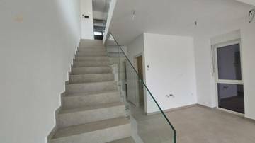 Thumbnail von Moderne Neubau-Appartements mit Meerblick in Novalja