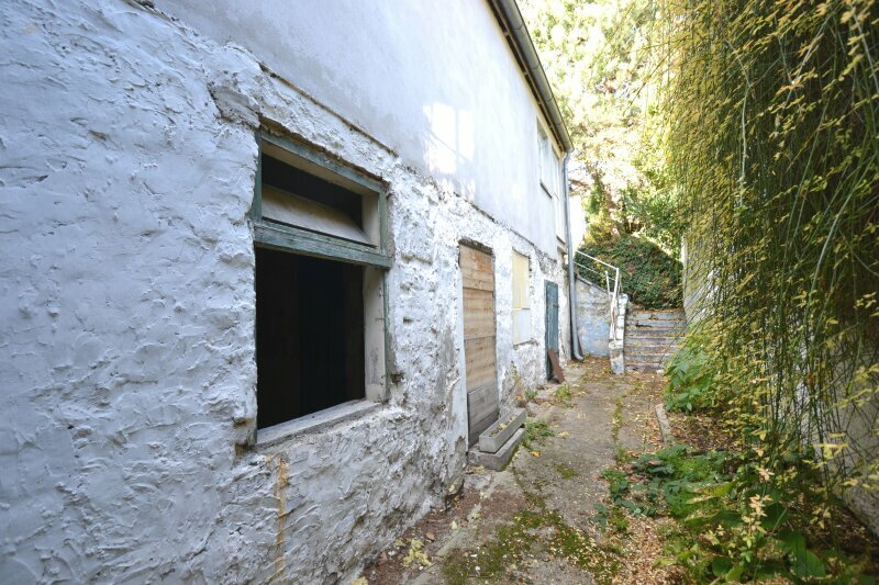 Thumbnail von Traumhaftes Grundstück mit Altbestand und Baustudie in Neustift
