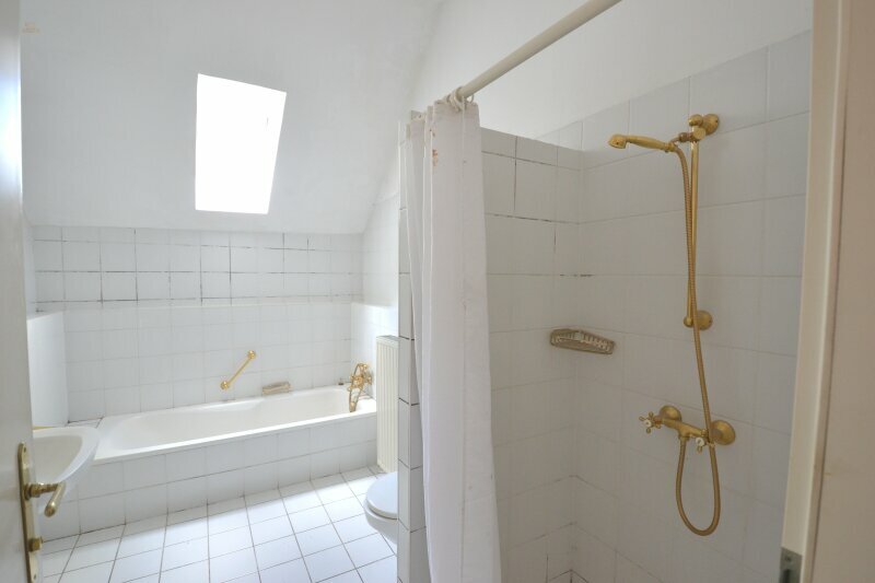 Thumbnail von Traumhaftes Grundstück mit Altbestand und Baustudie in Neustift