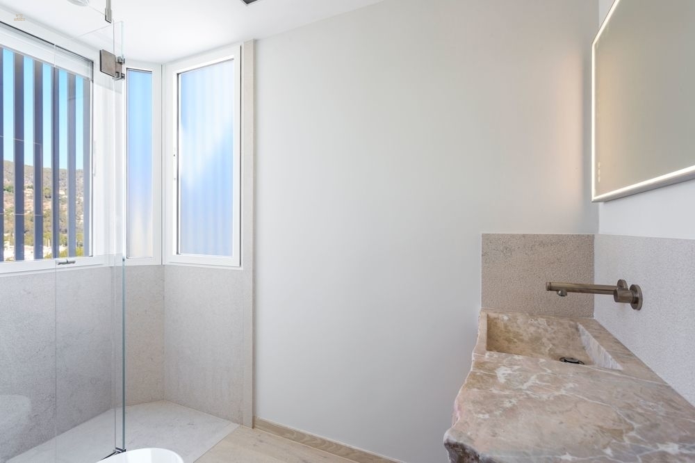 Thumbnail von Penthouse mit außergewöhnlichem Meerblick