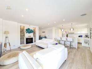 Thumbnail von Appartement im Erdgeschoss mit großer Terrasse und schönem Meerblick