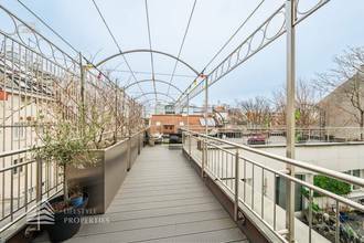 Thumbnail von Celý dům s 4 jednotkami a surovou půdou, v blízkosti hvězdárny park