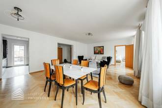 Thumbnail von スターウォッチパークの近くにある4ユニットの完全に改装された家と未完成の屋根裏部屋