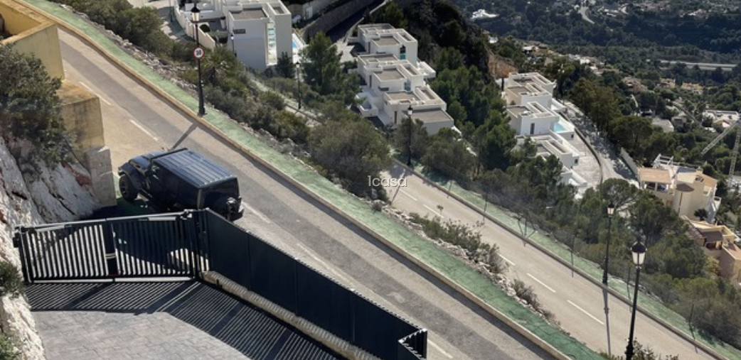 Thumbnail von 4 Bedroom Villa For Sale In Altea