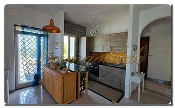 Thumbnail von Immogold, Koffer auspacken und genießen, neu renovierte Villa