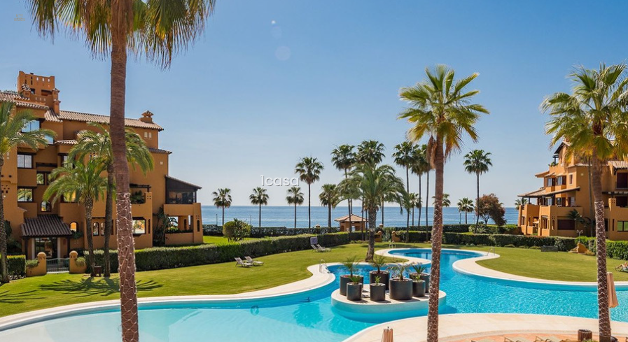 Thumbnail von 4 Bedroom Apartment - Middle Floor For Sale In New Golden Mile