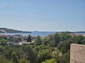 Thumbnail von Moderne Neubau-Appartements (EG-Wohnungen mit Pool und Garten)