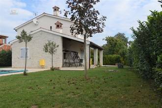 Thumbnail von Mediterranes Haus mit Swimmingpool