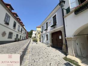Thumbnail von Charmantes Winzerhaus mit großem Weinkeller in bester Lage - Gumpoldskirchen