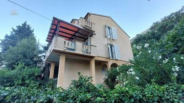 Thumbnail von Haus mit Meerblick
