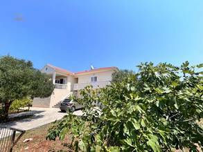 Thumbnail von Attraktives Haus in ruhiger Lage mit Meerblick