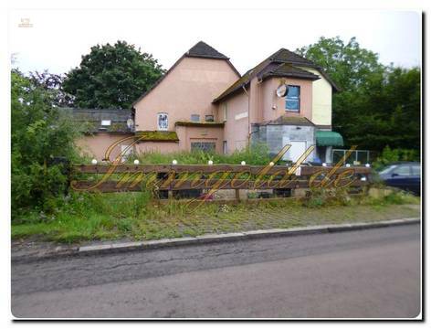 Immogold Multifunktionsgebäude riesiges Grundstück ca. 400 m² Wohnraum mit Ausbaupotential