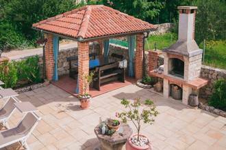 Thumbnail von Mediterranes Haus mit Pool nahe dem Meer