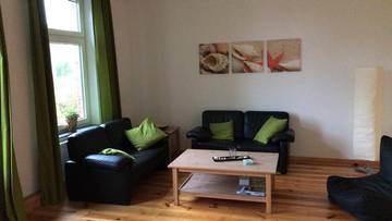 Thumbnail von Im Urlaubsort Carolinensiel wohnen- zentrumsnah an der Nordsee - EFH mit Einliegerwohnung zu verkaufen