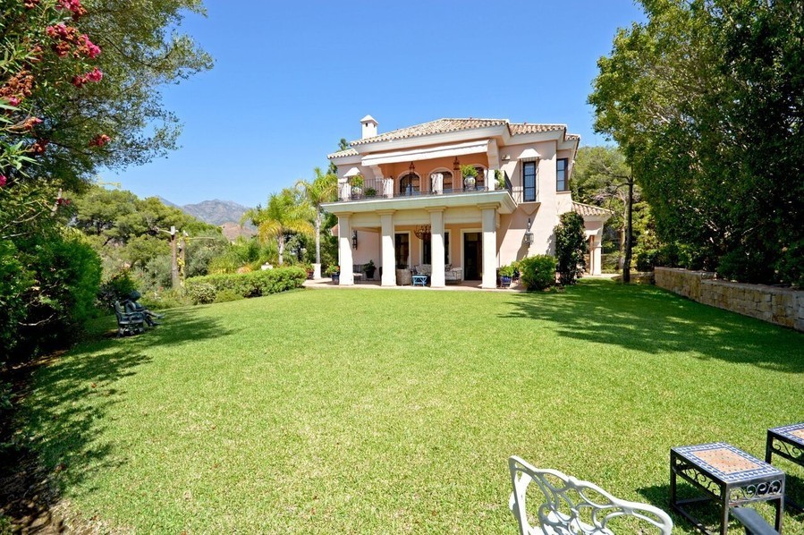 Luxus-Villa in Marbella R2528012 